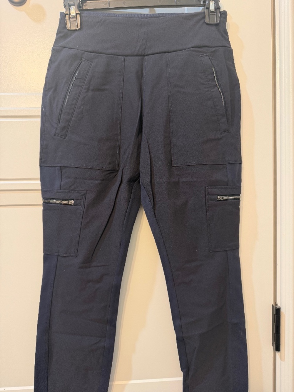 Athleta Headlands Hybrid Cargo Tight